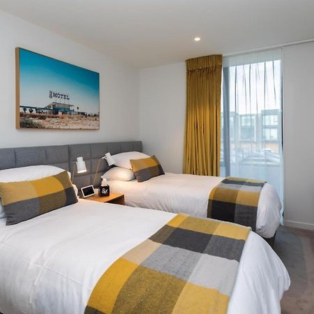 Urban Retreat Luxury City Stay ไครสต์เชิร์ช ภายนอก รูปภาพ